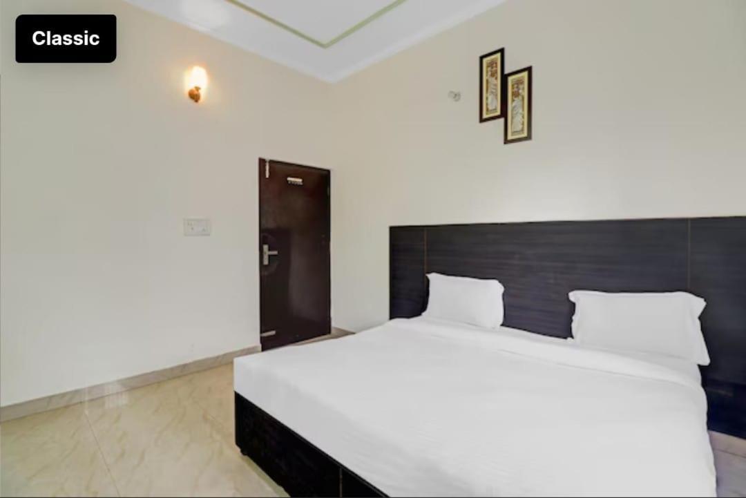 Hotel Olive Tree Agra  Eksteriør billede
